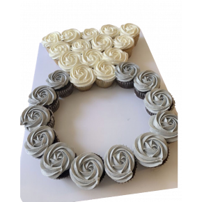 Wedding ring shaped cupcakes