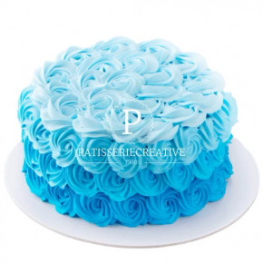 Ruffle cake blue sky -...
