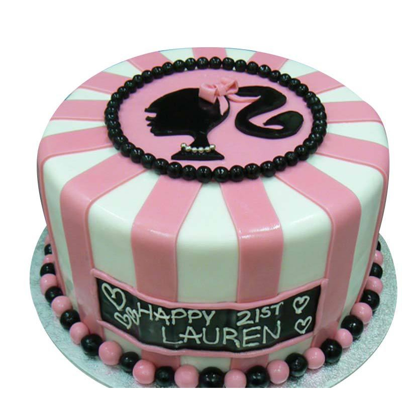 Gâteau d'anniversaire thème Barbie - Espérance Cake Design